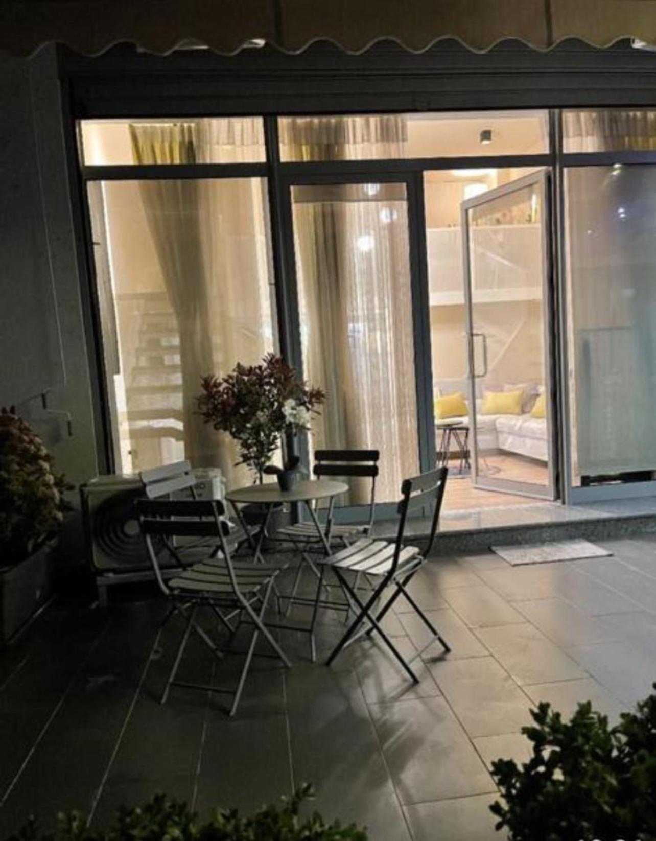 Lovely Apartment In Pogradec City With A Lake View エクステリア 写真